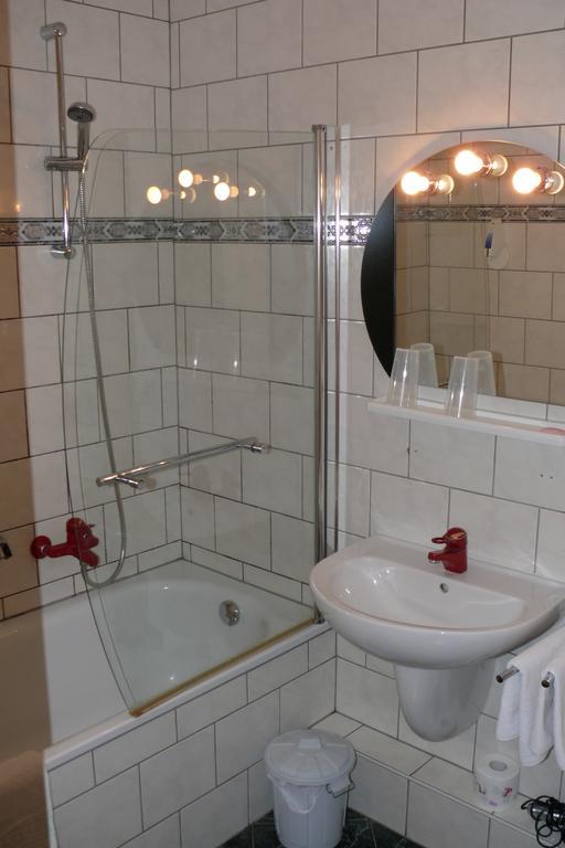 Ferienwohnung Herfurth ไมนิงเงิน ภายนอก รูปภาพ